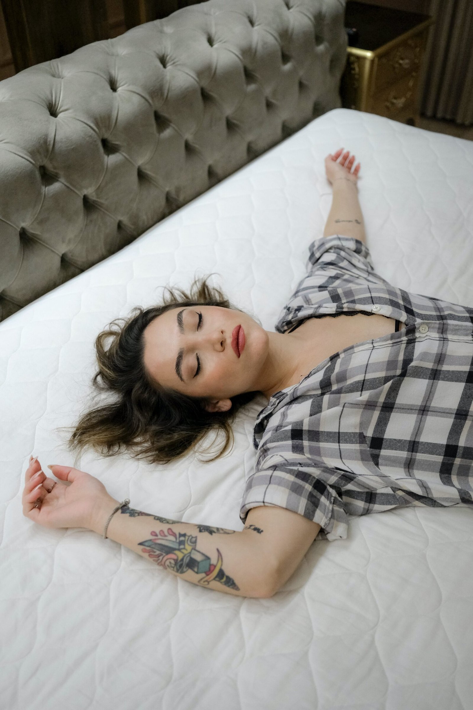 The Ultimate Guide to Sleeping Comfortably with Shoulder Pain